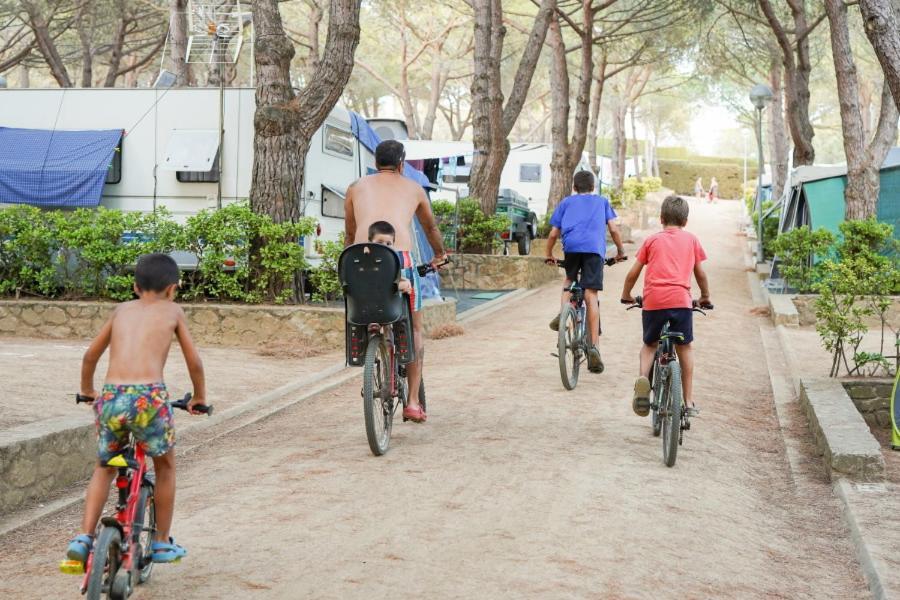 Camping Internacional ปาลามอส ภายนอก รูปภาพ